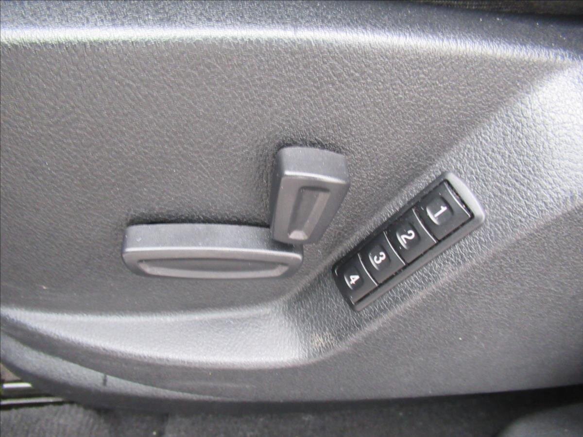 Ford S-MAX Kombi 2,0 l 149 kw