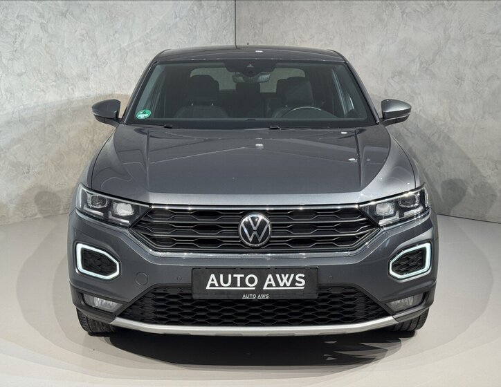 Volkswagen T-Roc SUV 1,5 l 110 kw