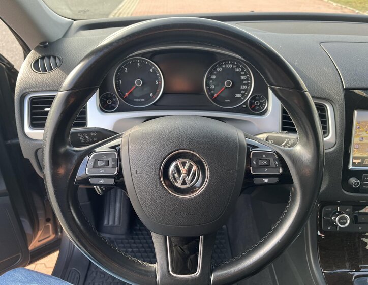 Volkswagen Touareg SUV 3,0 l 176 kw