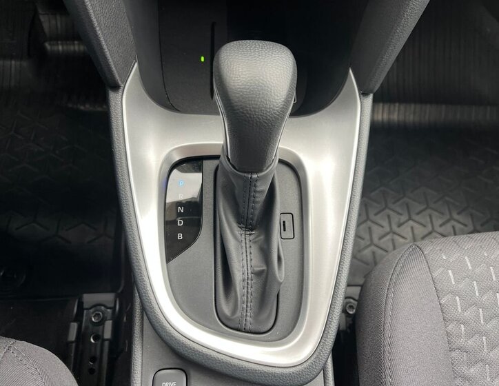 Toyota Yaris Cross SUV / Terénní 1,5 l 68 kw