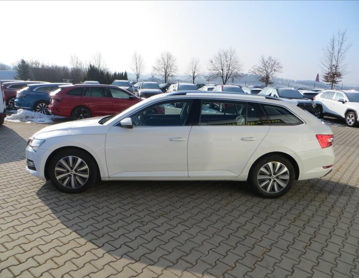 Škoda Superb Kombi 2,0 l 110 kw