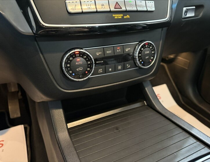 Mercedes-Benz GLE SUV / Terénní 4,7 l 335 kw