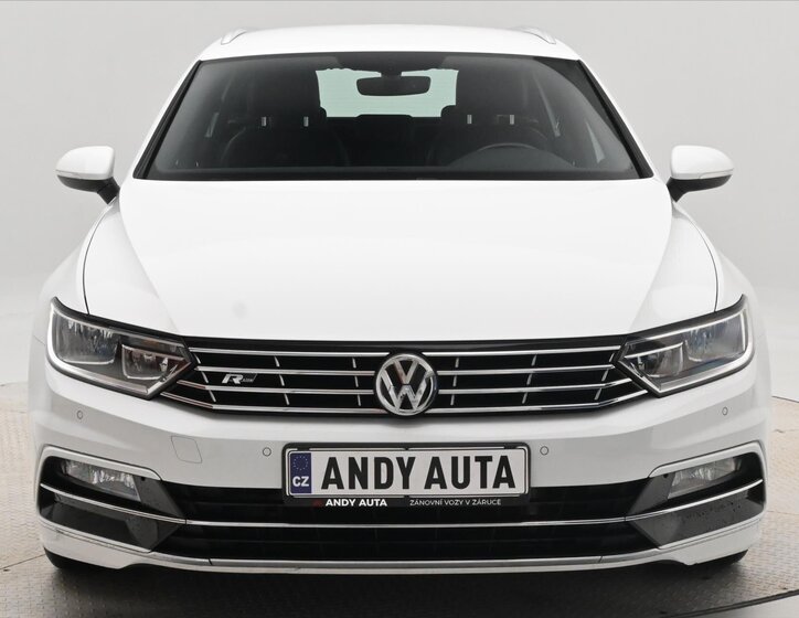 Volkswagen Passat Kombi 1,5 l 110 kw