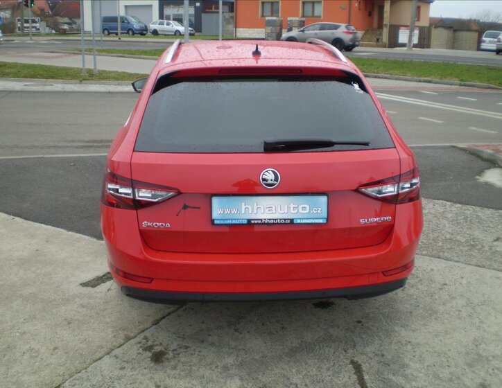 Škoda Superb 5