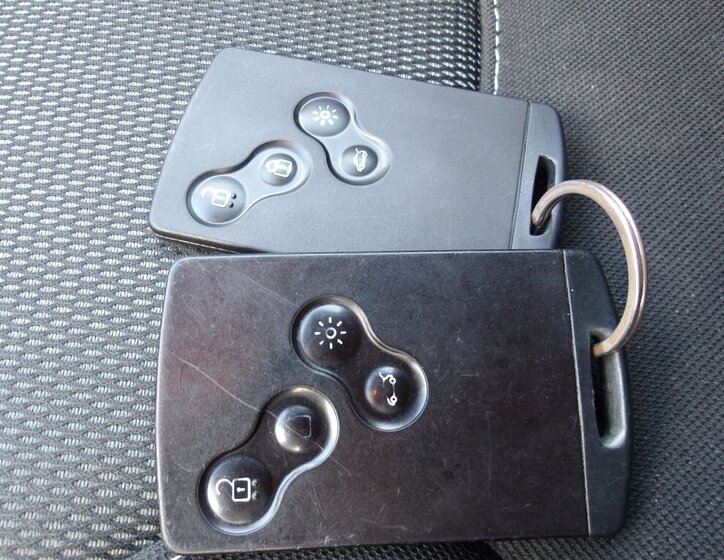 Renault Clio Hatchback 1,1 l 54 kw