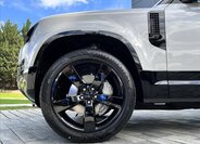 Land Rover Defender SUV / Terénní 3,0 l 183 kw