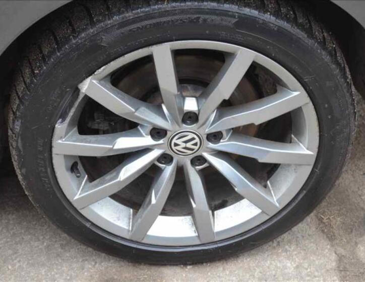 Volkswagen Passat CC 9