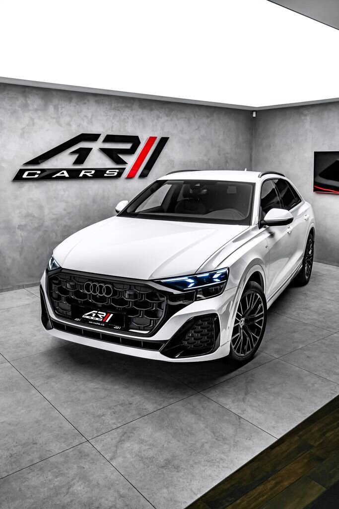 Audi Q8 SUV 3,0 l 210 kw