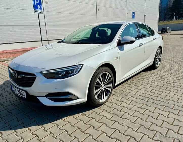 Opel Insignia Sedan / Limuzína 0,0 149 kw