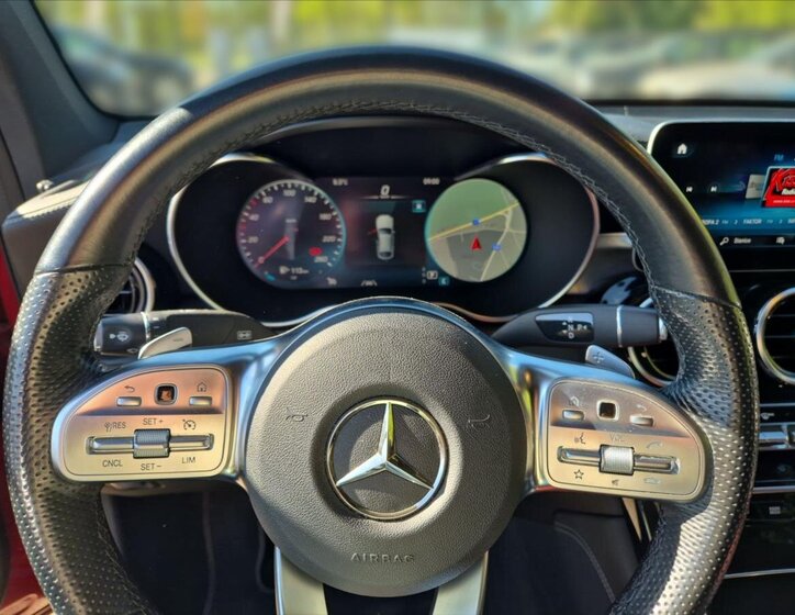 Mercedes-Benz GLC Hatchback 2,0 l 180 kw