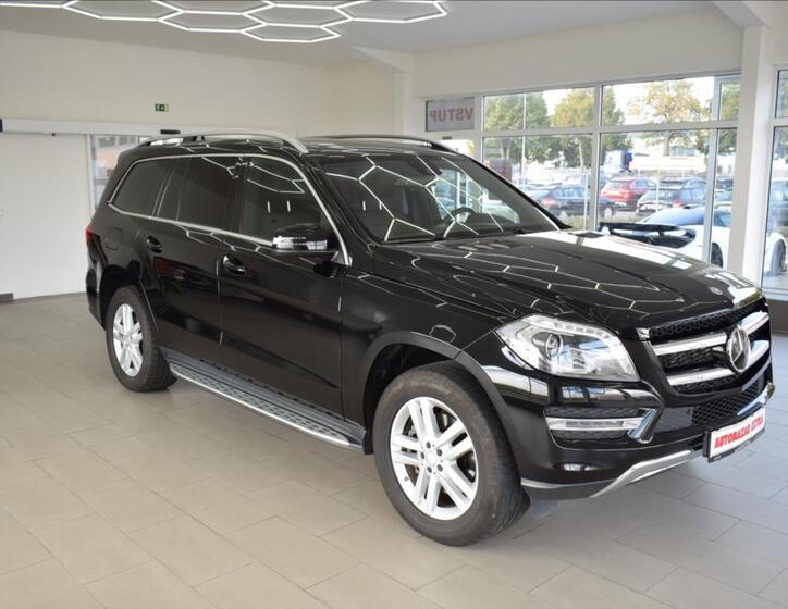 Mercedes-Benz GL 3