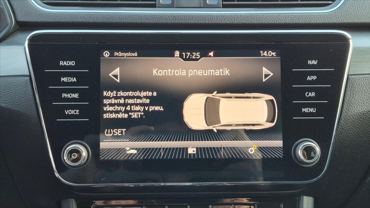 Škoda Superb Kombi 2,0 l 110 kw