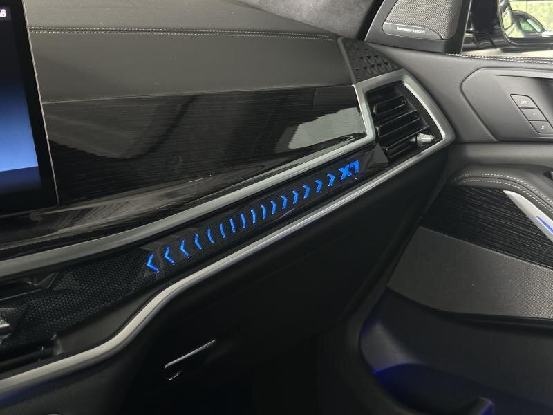 BMW X7 SUV 3,0 l 259 kw