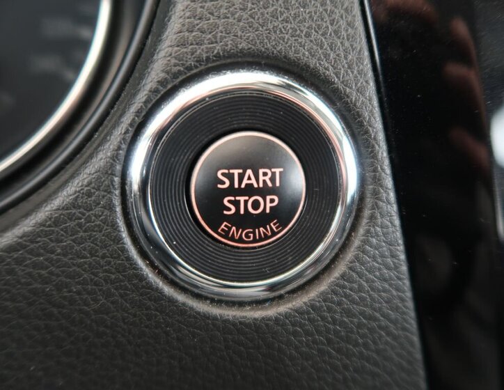 Nissan Qashqai SUV / Terénní 1,5 l 81 kw