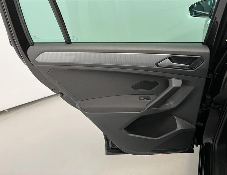 Volkswagen Tiguan 28