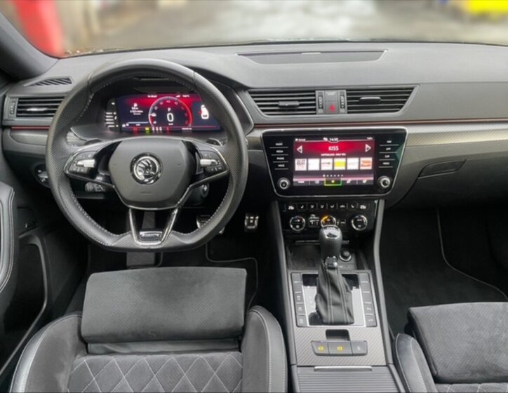 Škoda Superb Kombi 2,0 l 147 kw