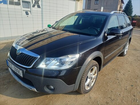 Škoda Octavia Kombi 2,0 l 103 kw