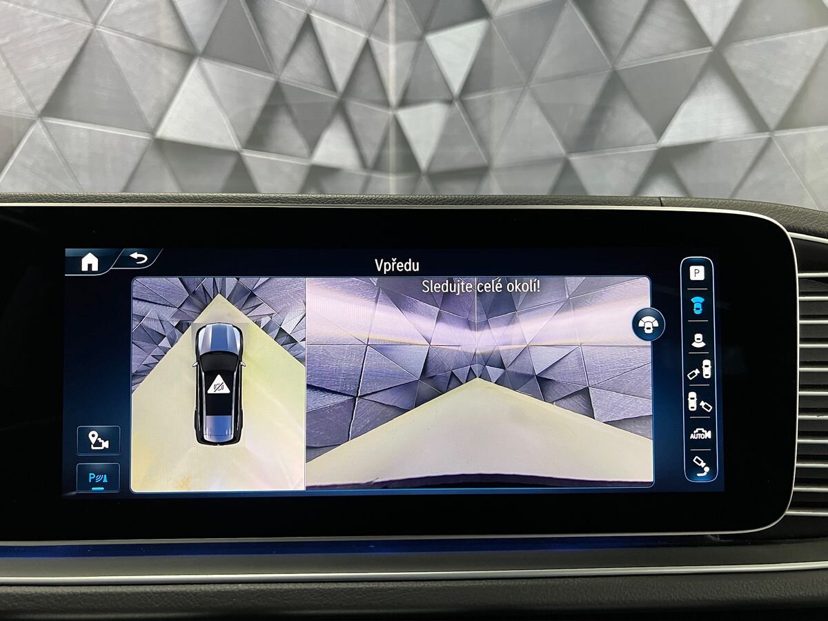 Mercedes-Benz GLS SUV 3,0 l 270 kw