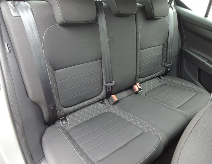 Škoda Fabia Hatchback 999,0 70 kw