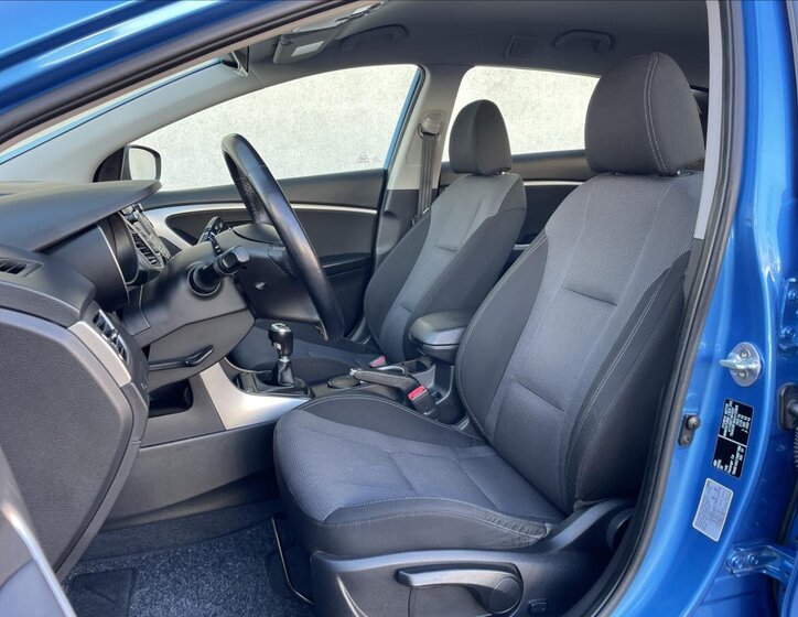 Hyundai i30 Kombi 1,6 l 88 kw