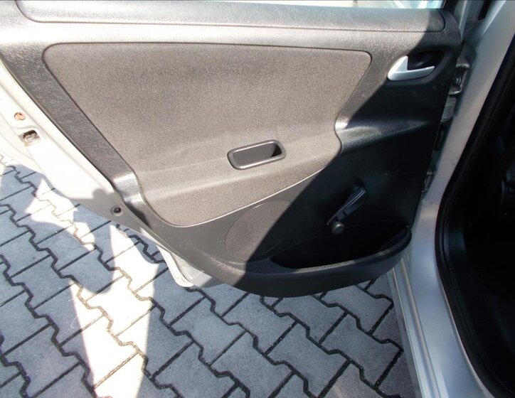 Peugeot 207 Kombi 1,4 l 70 kw