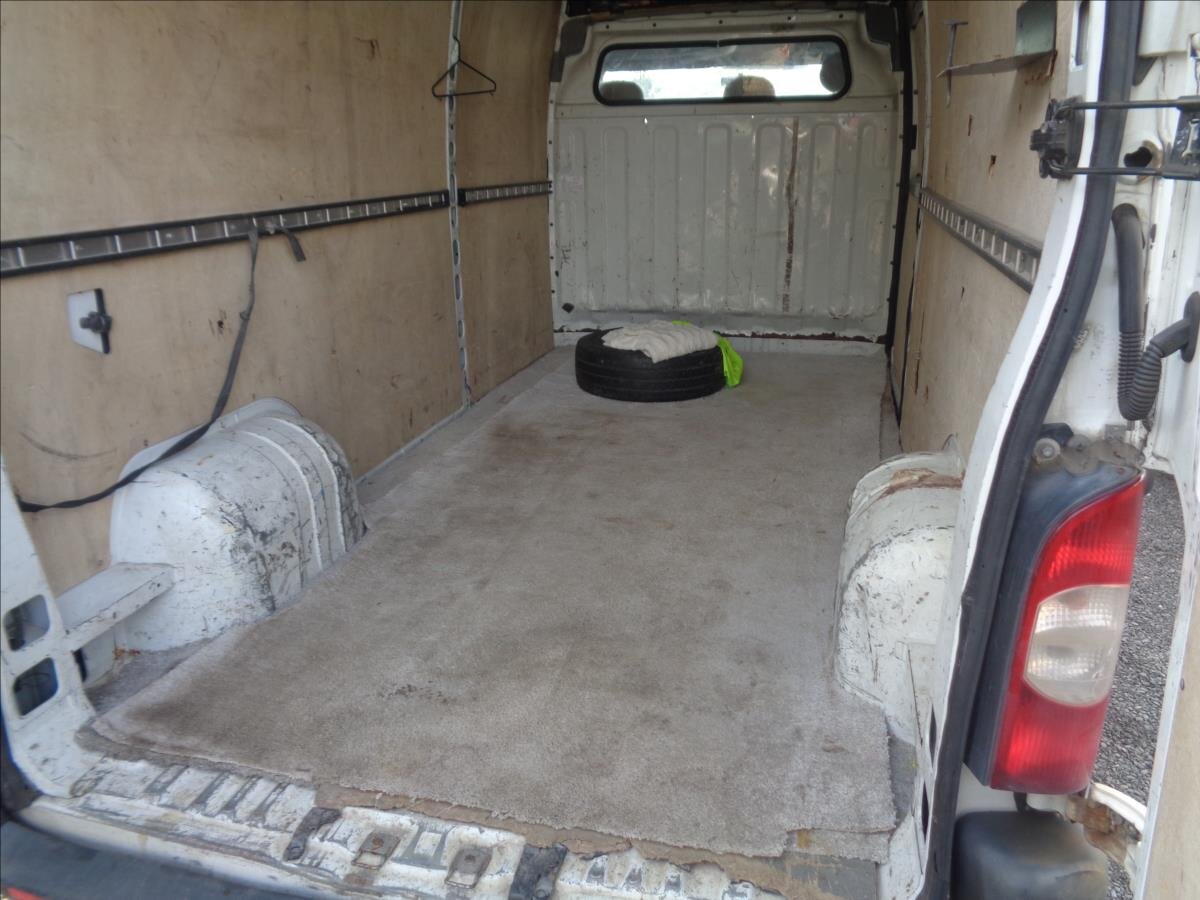 Opel Movano Skříň 2,5 l 88 kw