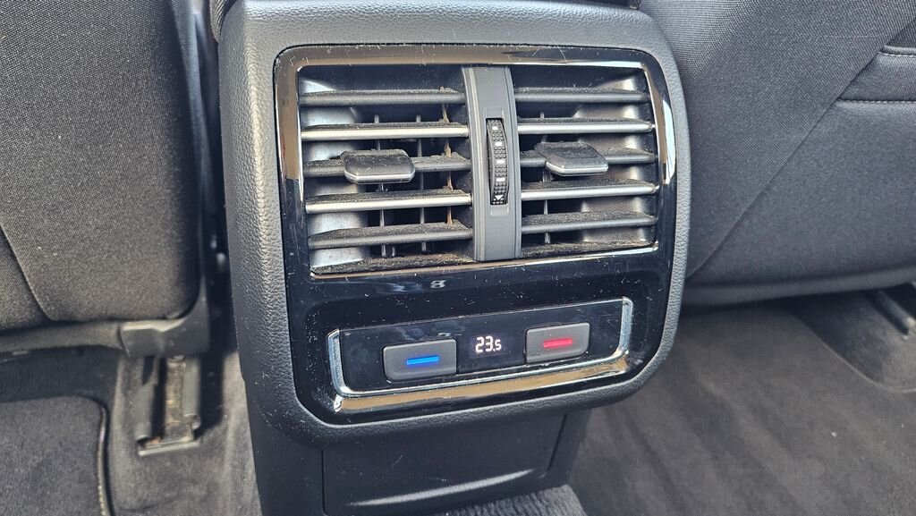 Volkswagen Passat Kombi 1,6 l 88 kw