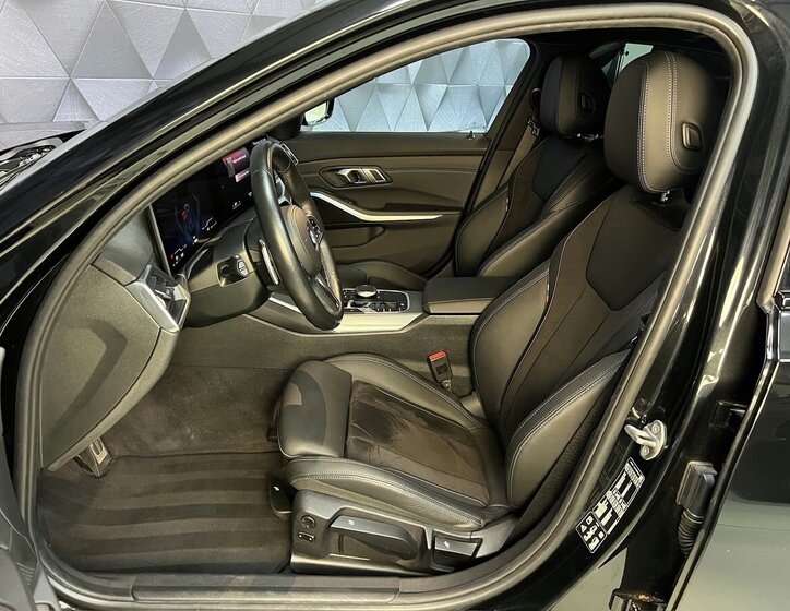 BMW Řada 3 Sedan / Limuzína 2,0 l 140 kw