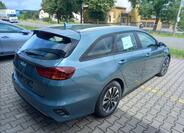 KIA Ceed 4