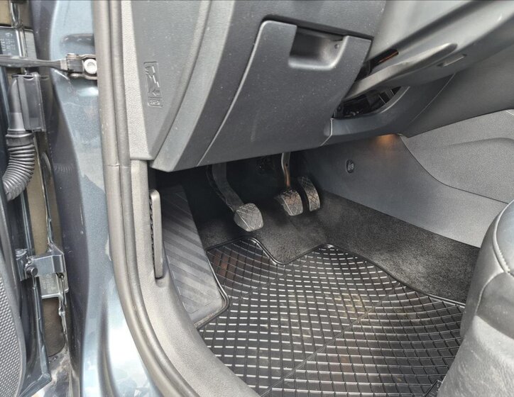 Škoda Octavia Kombi 1,5 l 110 kw