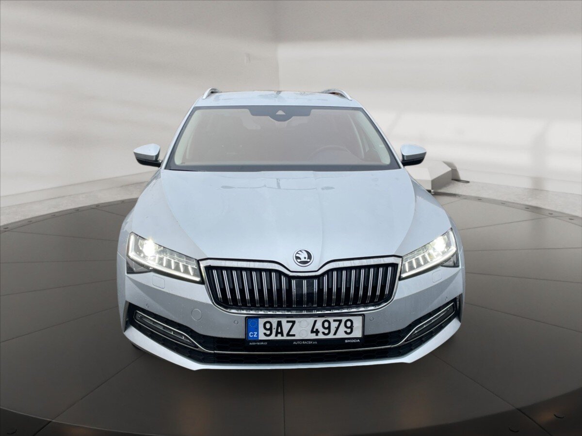 Škoda Superb Kombi 2,0 l 147 kw