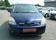 Toyota Corolla Verso 3