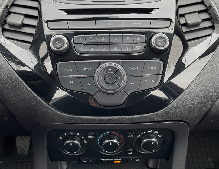 Ford KA PLUS Hatchback 1,2 l 63 kw