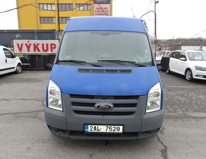 Ford Transit Skříň 2,2 l 63 kw