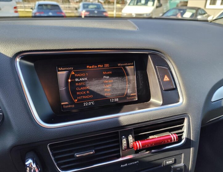 Audi Q5 Kombi 3,0 l 176 kw