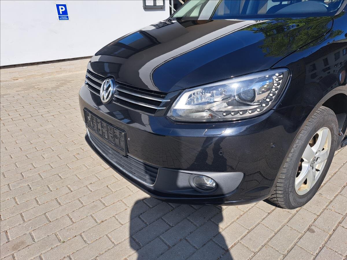 Volkswagen Touran Kombi 1,6 l 77 kw