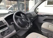 Volkswagen Caravelle Kombi 2,5 l 128 kw