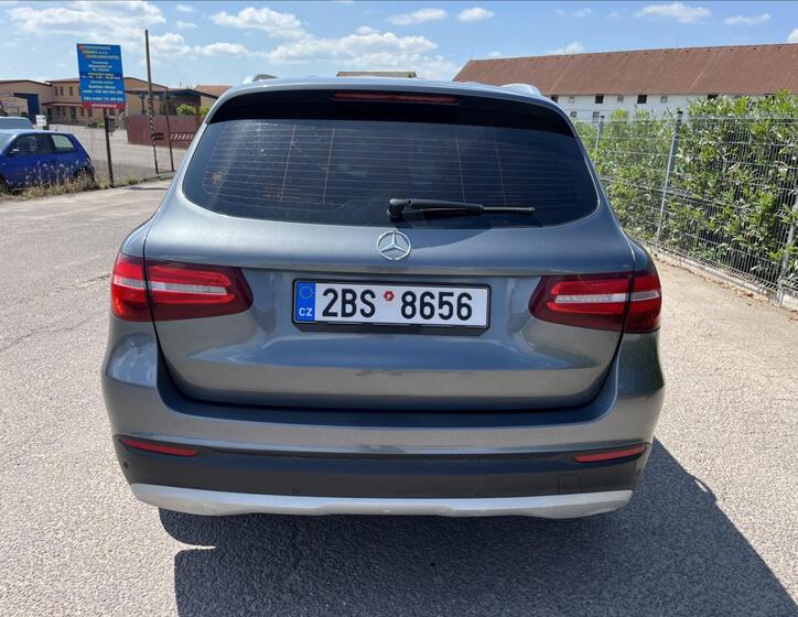 Mercedes-Benz GLC 7
