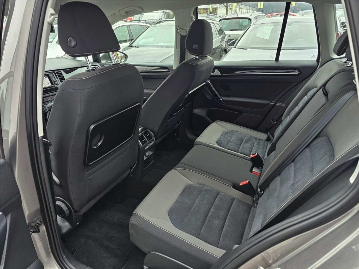 Volkswagen Golf Sportsvan