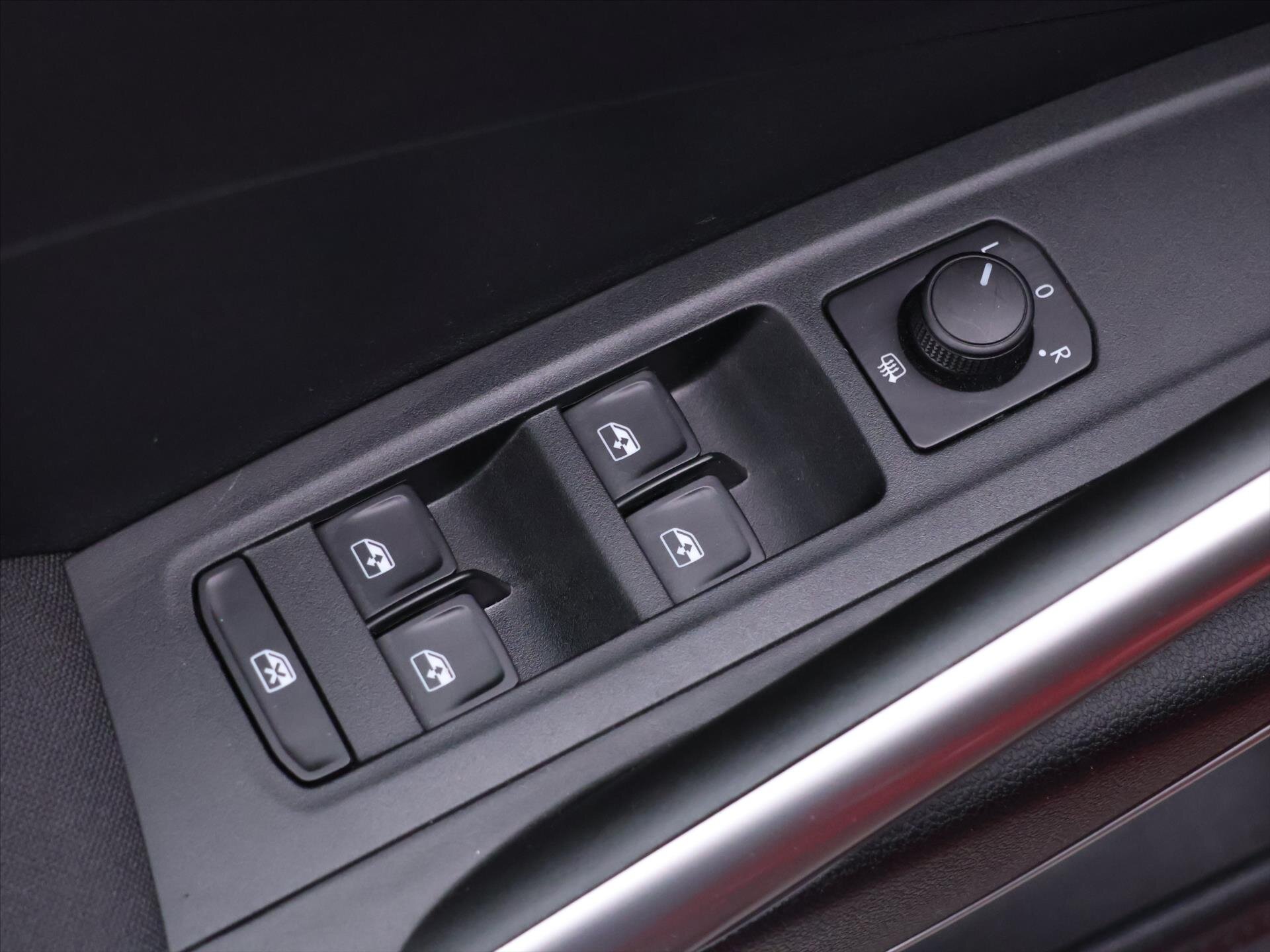 Škoda Fabia Hatchback 999,0 70 kw