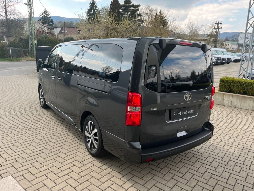 Toyota ProAce Verso VAN / Minibus 2,0 l 130 kw