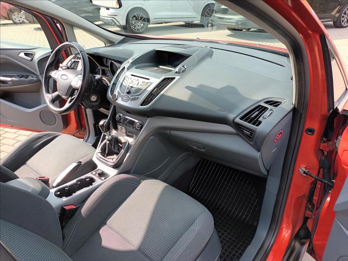 Ford Grand C-MAX MPV 2,0 l 103 kw