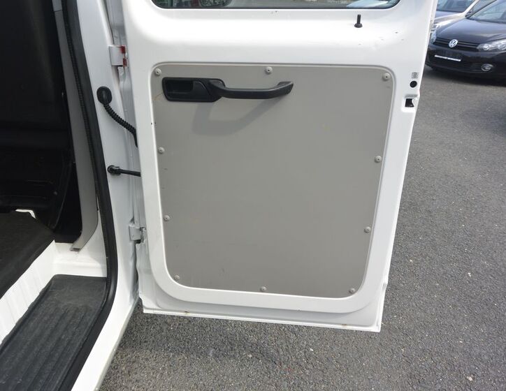 Volkswagen Transporter 27