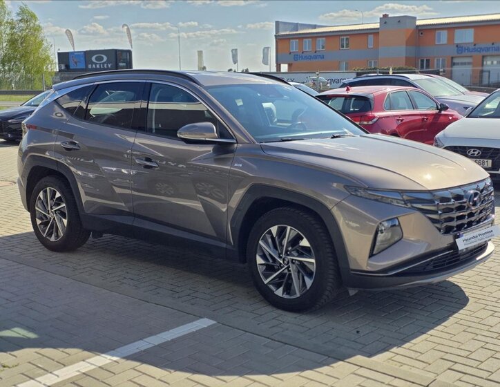 Hyundai Tucson SUV / Terénní 1,6 l 110 kw