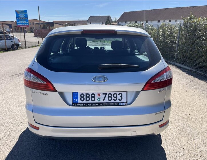 Ford Mondeo Kombi 2,0 l 103 kw