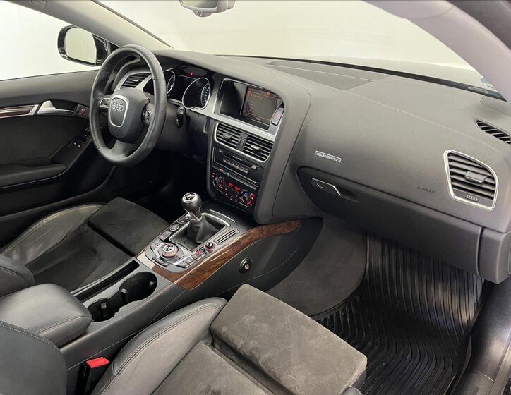 Audi A5 25