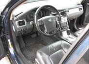 Volvo XC70 13