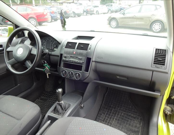 Volkswagen Polo 27
