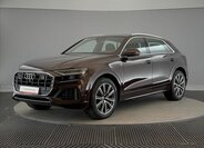 Audi Q8 SUV / Terénní 3,0 l 250 kw