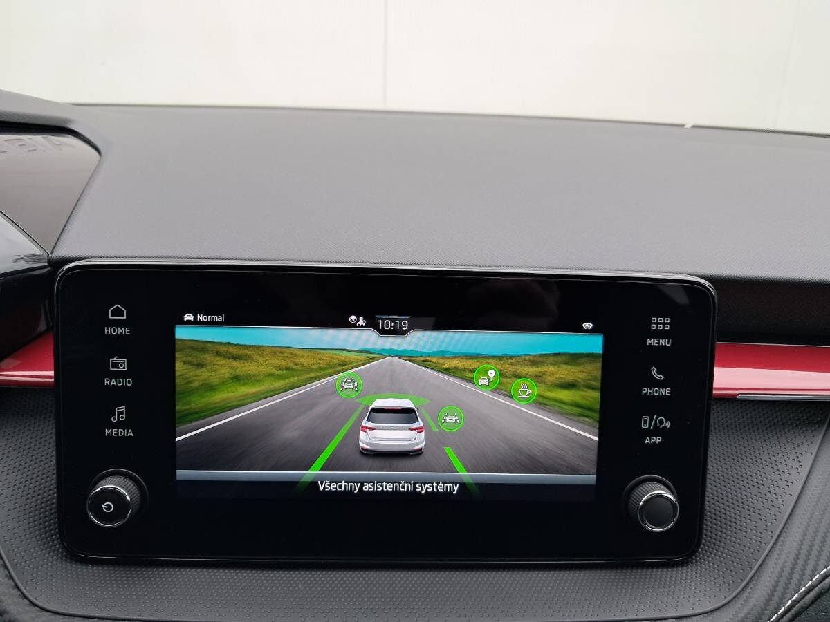 Škoda Fabia Hatchback 999,0 85 kw